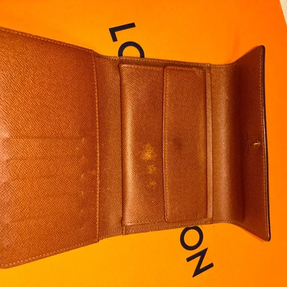 Louis Vuitton Brown and Gold Monogram trifold wallet - Picture 2 of 6